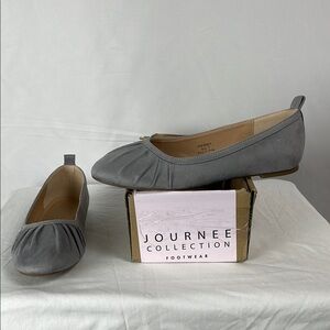 Journee Tannya Grey Ballet Flats Microfiber Faux Suede Slip On Shoes Women’s 8